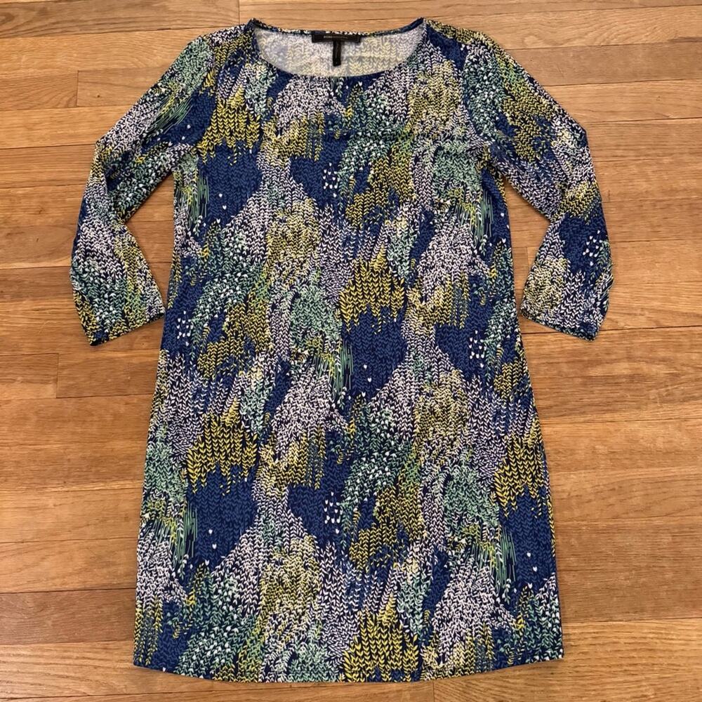 BCBG MAXAZRIA blue yellow floral 3/4 sleeve mini shift dress size small S
b57